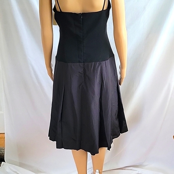 Donna Karan dress - Picture 3 of 8